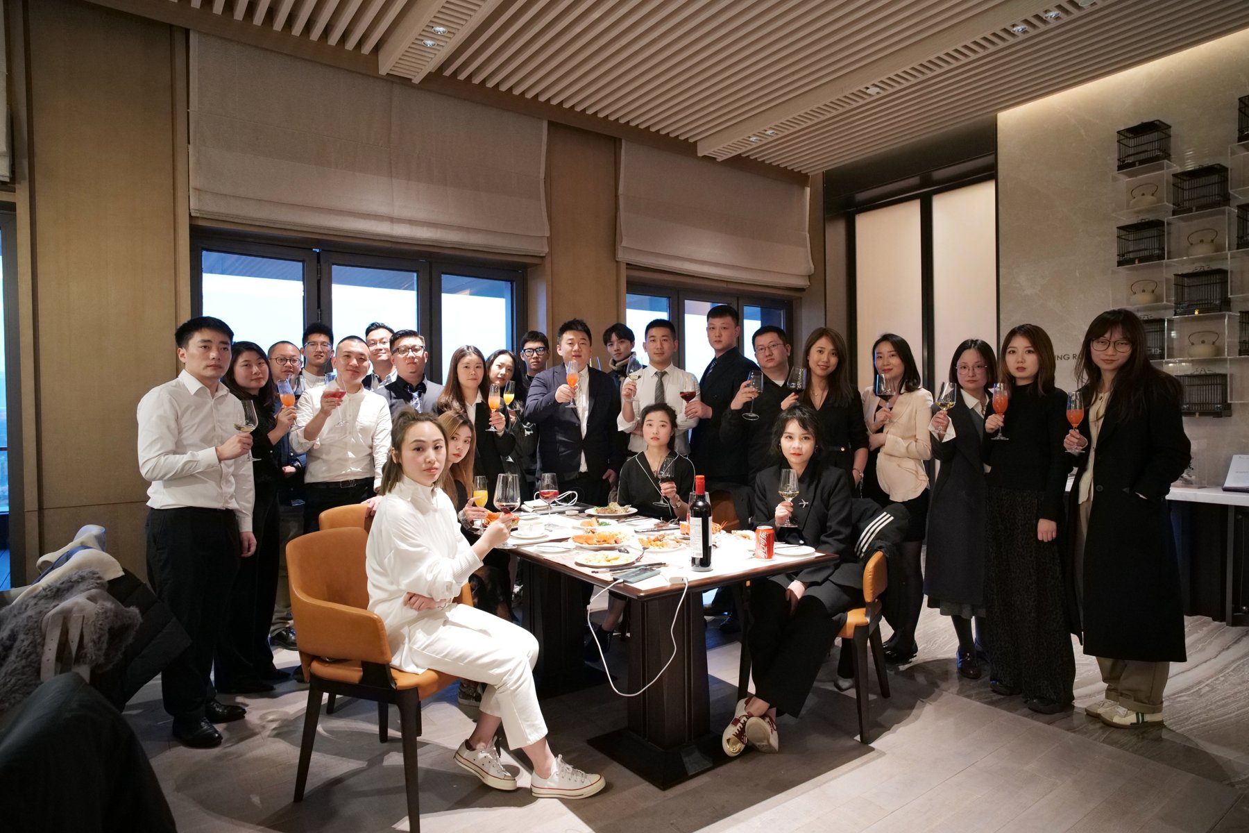 AIRPLUS team gathered together for a company dinner